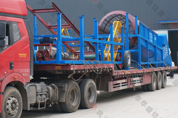 西安客戶訂購的破碎篩分一體機(jī)發(fā)貨成功